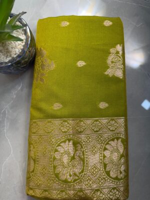 Peshwai saree parrot green
